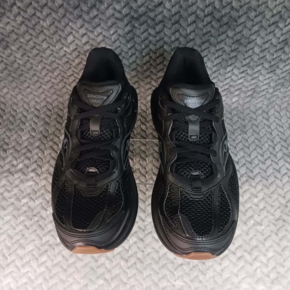 Saucony Grid NXT S70797-3‎ Triple Black Shoes Men\'s Size 7.5